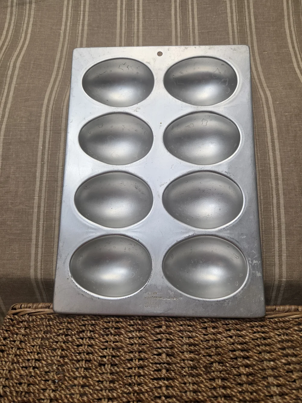 Vintage Wilton Easter Egg Muffin Mold, Cupcake, Spring, Chocolate Form 508-2127